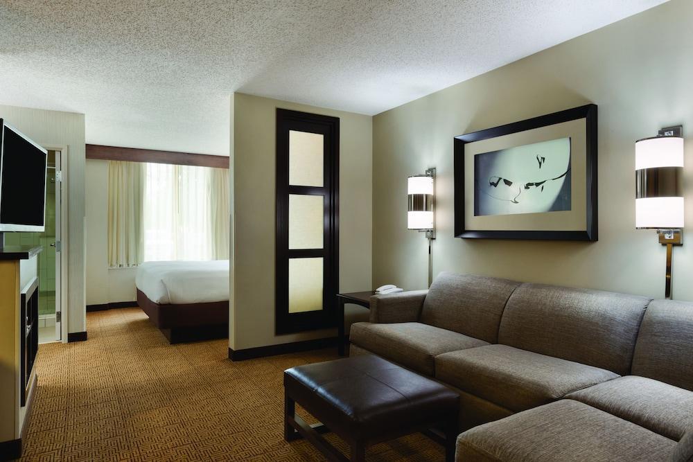 Hyatt Place College Station Exterior photo